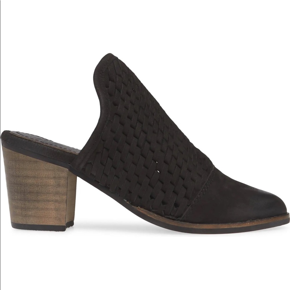 NWT REBELS | Boho Woven Slip On Leather Mules